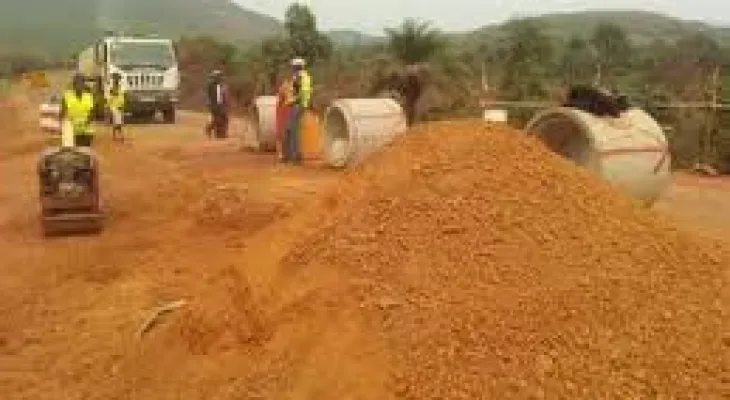 GOSL and EU are working together to build 14km of road in Freetown