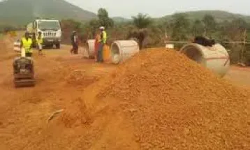 GOSL and EU are working together to build 14km of road in Freetown