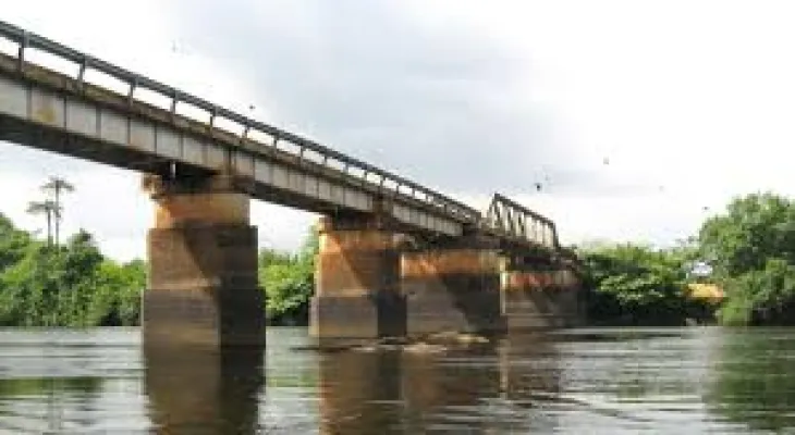 Abandoned Magbokie Bridge is making life difficult for residents of Kholifa Mabang Chiefdom