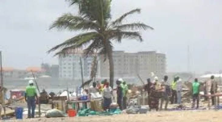 Authorities Plan Demolition of Beach Bars and Restaurants on Lumley Beach