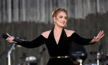 Adele Reveals Preference for LA's Sunshine to Combat Seasonal Depression