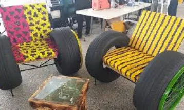 Freetown Innovation Lab: Transforming Waste into Functional Art for a Sustainable Future