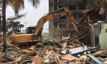 Black Johnson Community Outraged as Private Individual Executes Massive Land Demolition