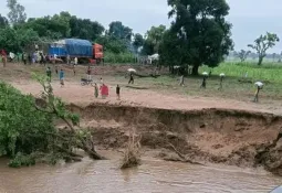 Bridge Collapse Strands Hundreds and Disrupts Lives in Kambia and Amina