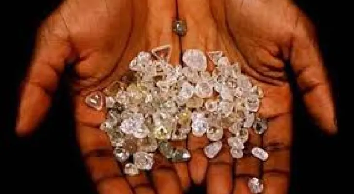 Deputy Sports Minister Testifies in Major Diamond Theft Case