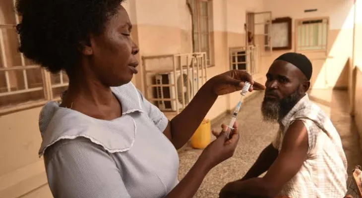 Sierra Leone Launches Ebola Vaccination Campaign for Frontline Workers