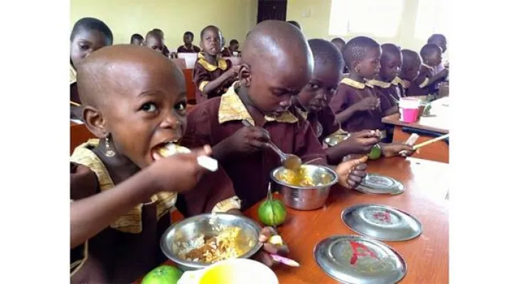 Education Minister Assesses School Feeding Program in Kent