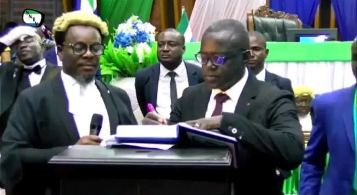 New Officials Take Oath of Office in Sierra Leone