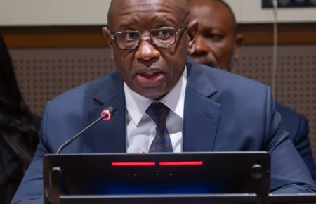 President Julius Maada Bio presenting Sierra Leone's artificial intelligence vision at a high-level roundtable in New York