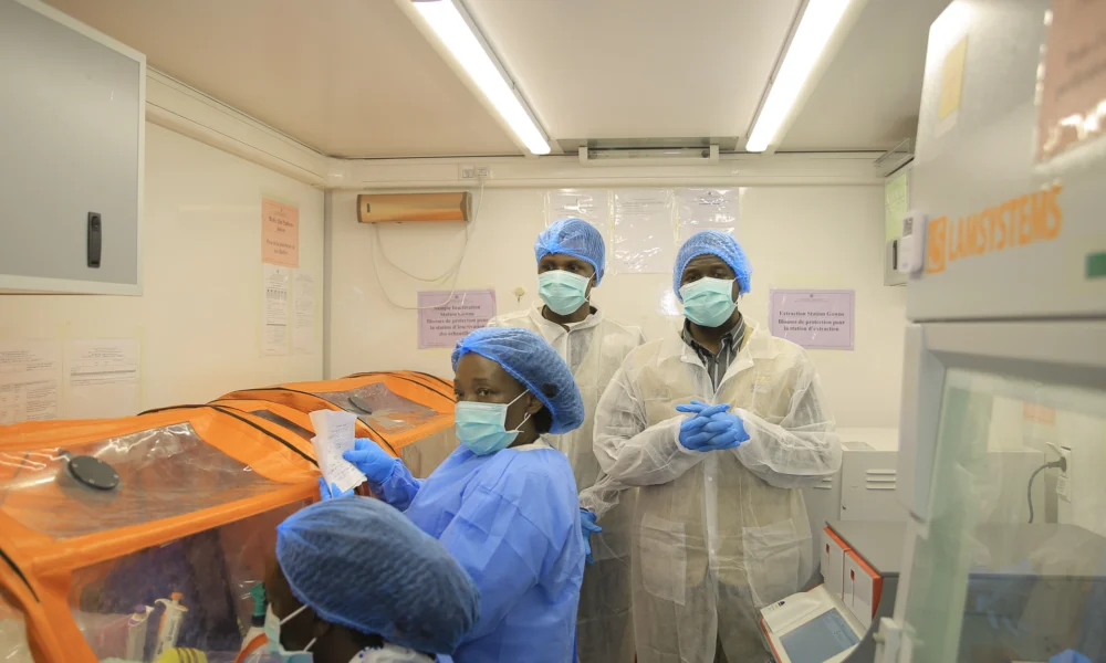 Health workers and communities affected by the Ebola outbreak in the Democratic Republic of Congo