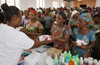 New Life Ministries Gives Free Items to More Than 300 Women at Freetown Conference