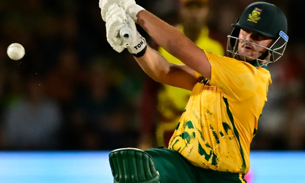 Lhuan-dre Pretorius batting for the Titans during his record-breaking unbeaten 188 in Bloemfontein