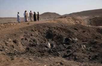 Sudan Orders Probe Into Disputed Airstrike at Gold Mine Near Egypt Border