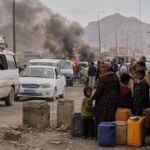 Taiz Residents Warn of Food and Fuel Strain as Fighting Closes Key Route