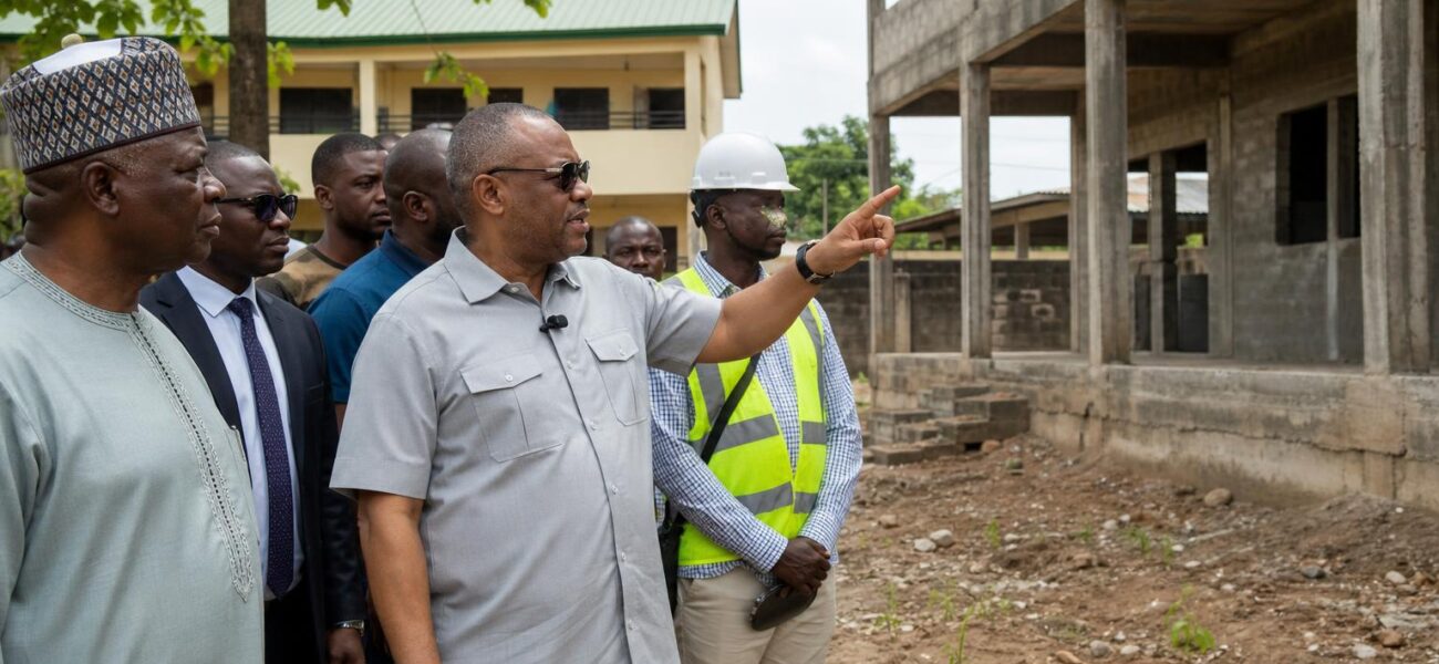 Vice President Reviews Delayed Education Projects at Kingtom and Brookfields